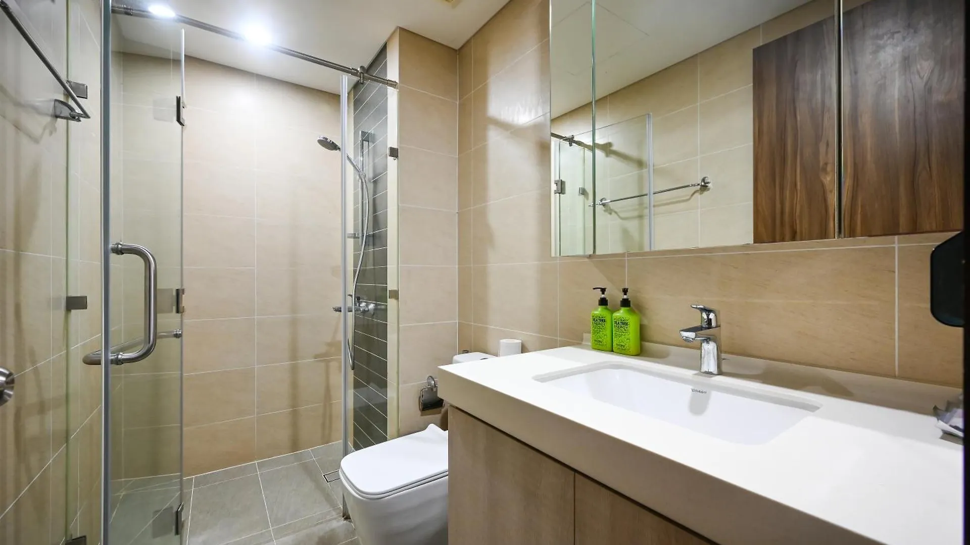 Skylar Apt 2Br Iris Ha Do Centrosa Ho Chi Minh City 0*,  Vietnam