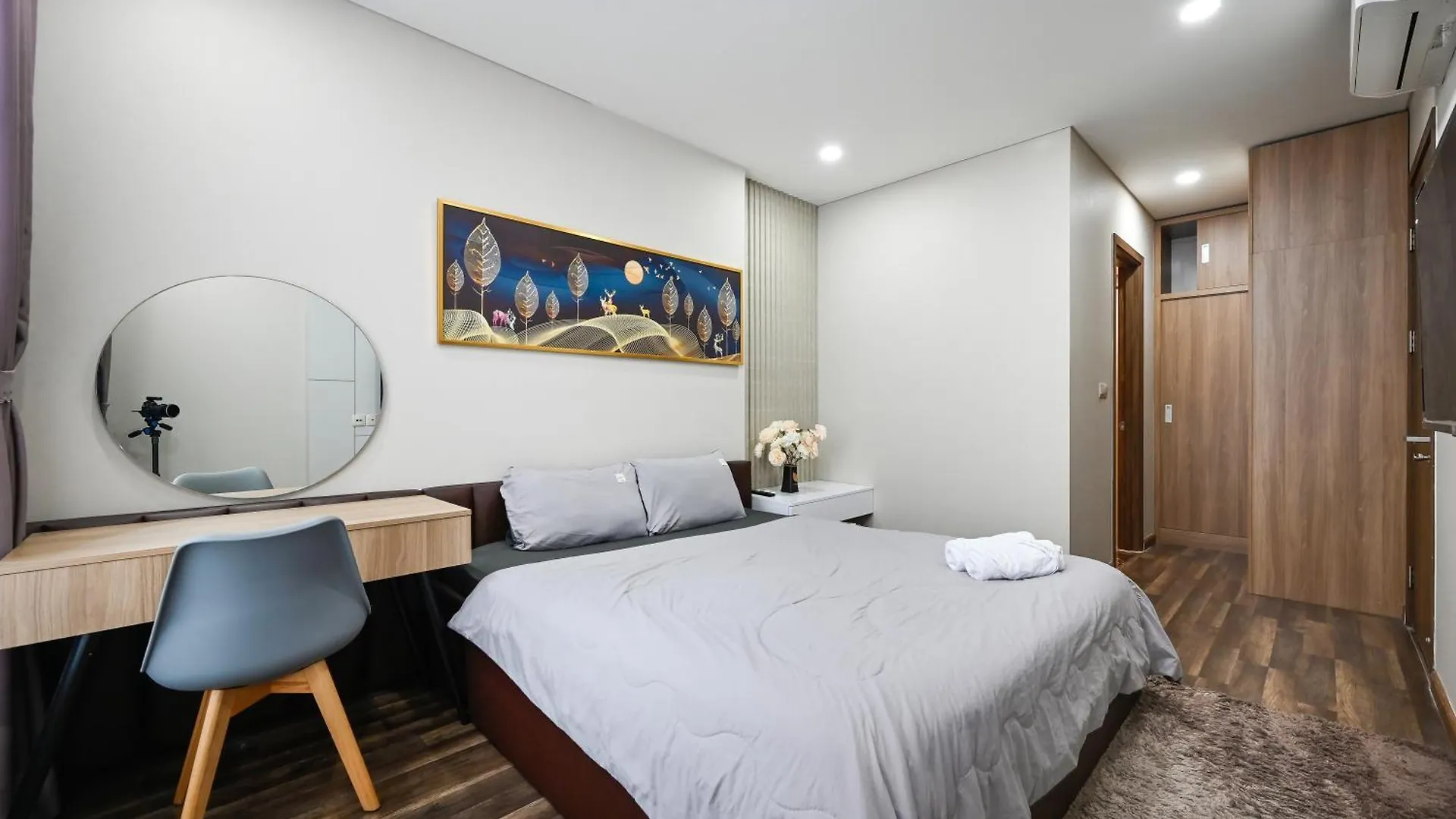 Apartment Skylar Apt 2Br Iris Ha Do Centrosa Ho Chi Minh City