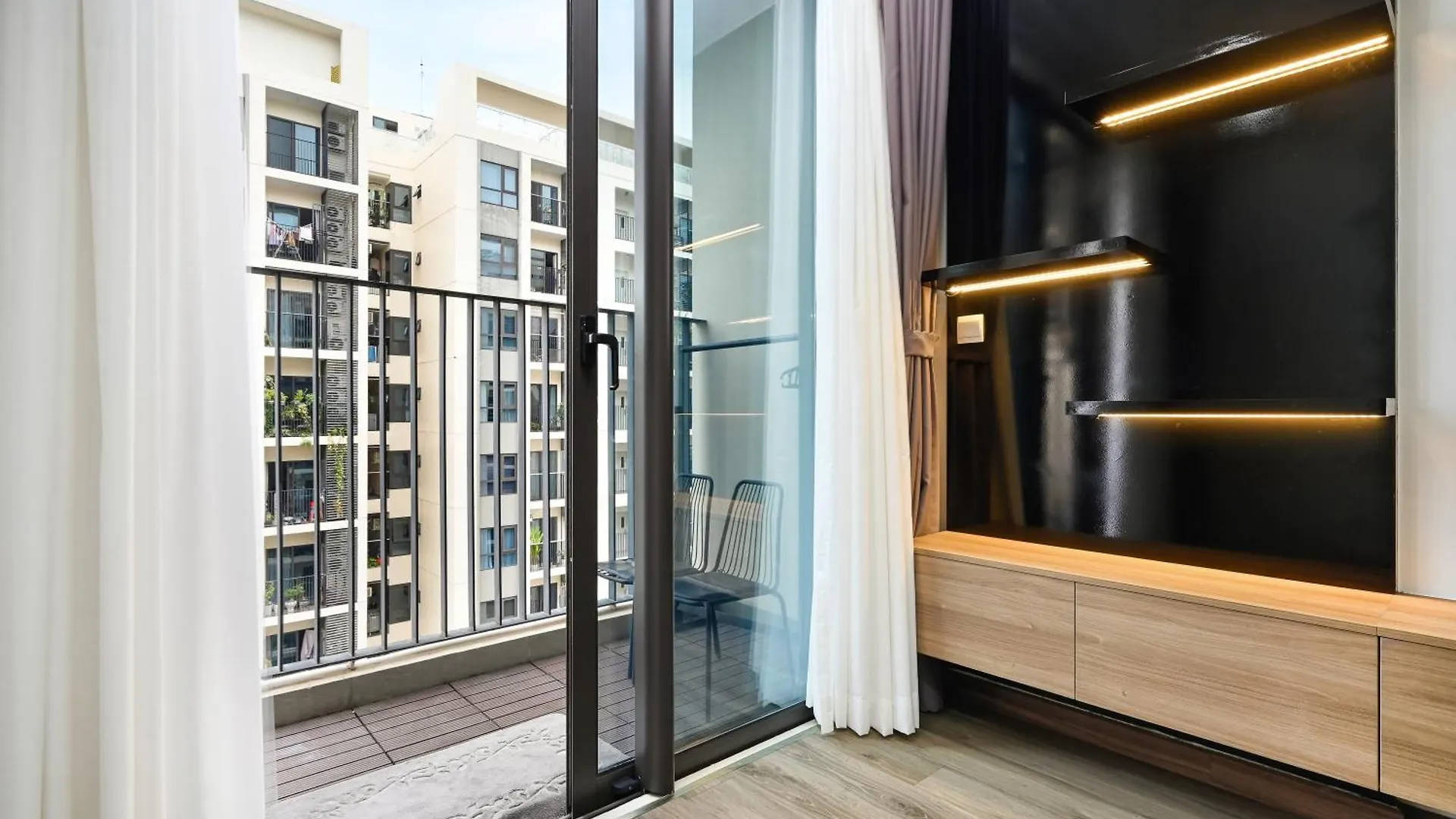 Skylar Apt 2Br Iris Ha Do Centrosa Ho Chi Minh City