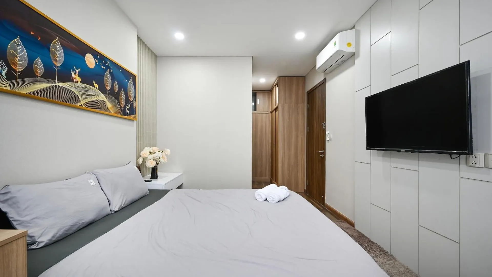 Apartment Skylar Apt 2Br Iris Ha Do Centrosa Ho Chi Minh City