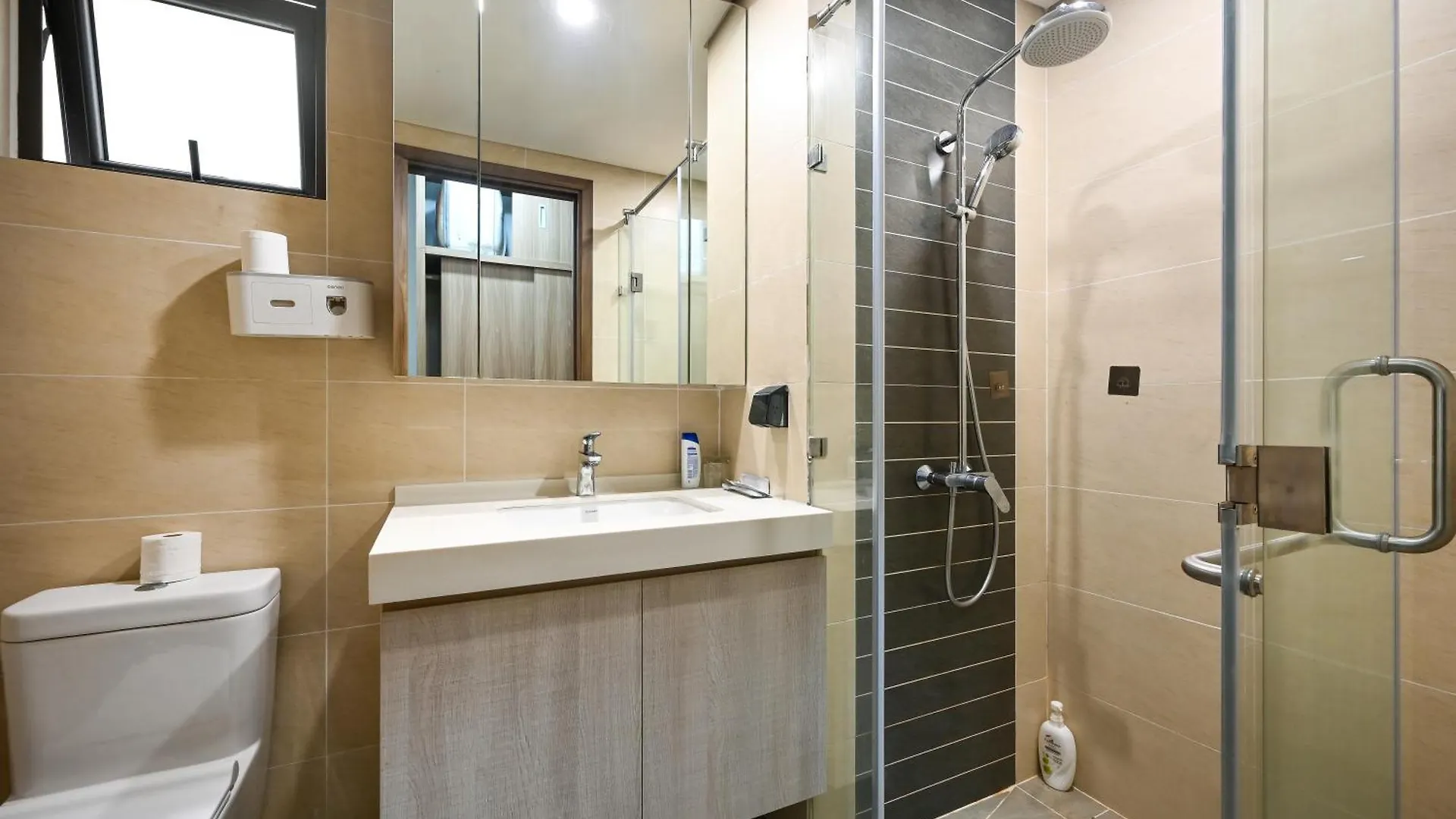 Skylar Apt 2Br Iris Ha Do Centrosa Ho Chi Minh City Apartment