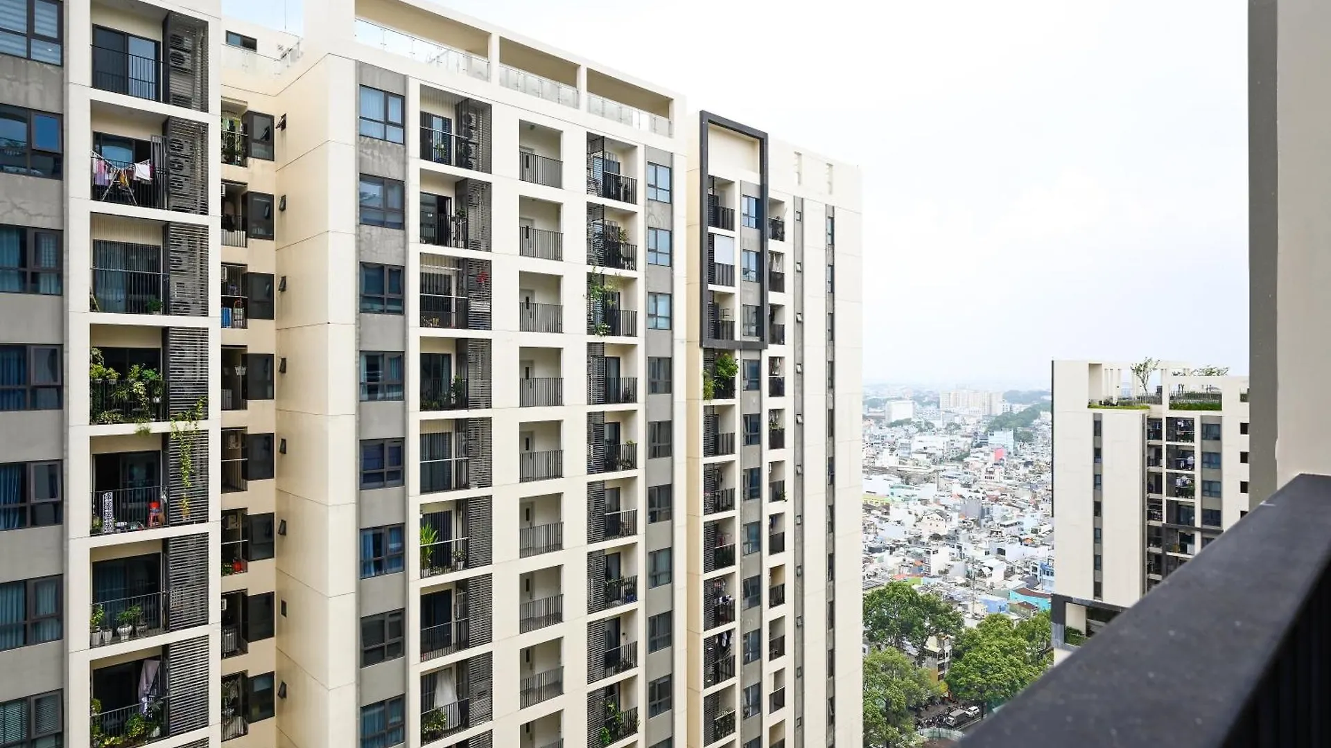 Apartment Skylar Apt 2Br Iris Ha Do Centrosa Ho Chi Minh City Vietnam